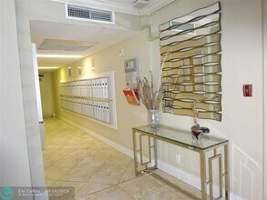 3001 S Course Dr in Pompano Beach, FL - Building Photo - Building Photo