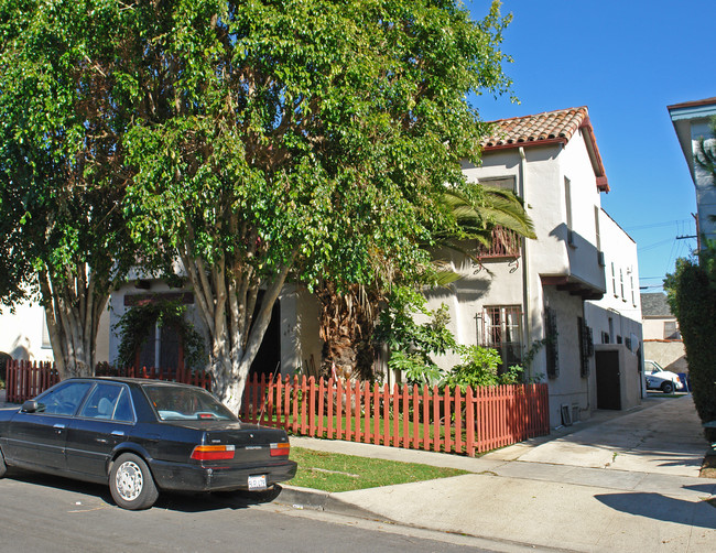 448 N Spaulding Ave in Los Angeles, CA - Building Photo - Building Photo