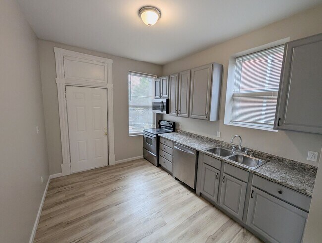 property at 3304 Utah St
