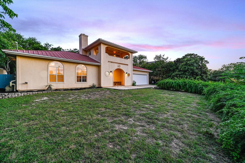 2405 Bahama Rd in Austin, TX - Building Photo