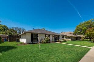 1514 Northland St in Carrollton, TX - Building Photo