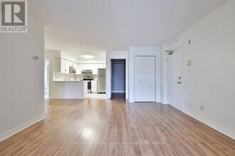 1441 Walkers Line in Burlington, ON - Building Photo - Building Photo