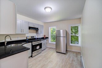347 Liberty St in Newburgh, NY - Building Photo - Building Photo