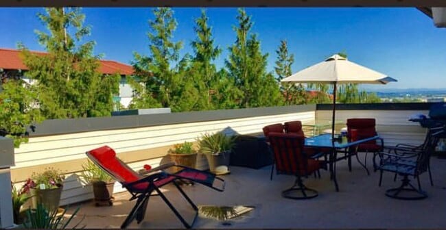 property at 15340 Macadam Rd S