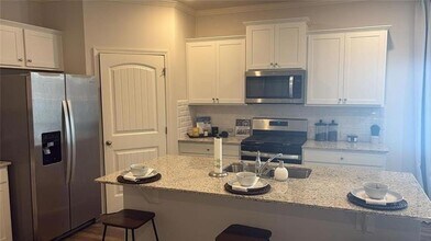 2625 Poppy Ct in Buford, GA - Building Photo - Building Photo