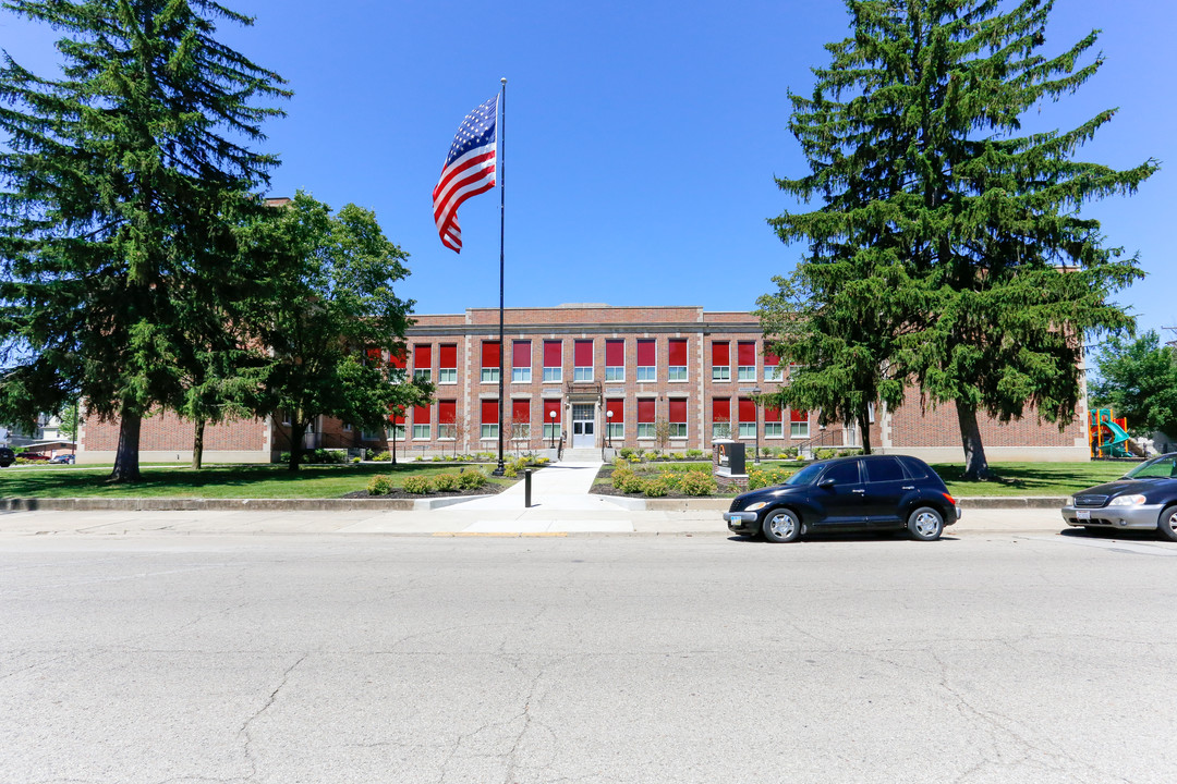 Residences at Eagles Point in Eaton, OH - Foto de edificio