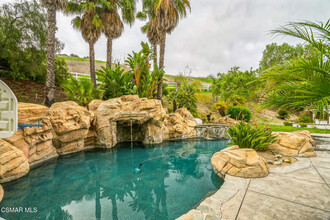 780 Gloucester Ln in Thousand Oaks, CA - Foto de edificio - Building Photo