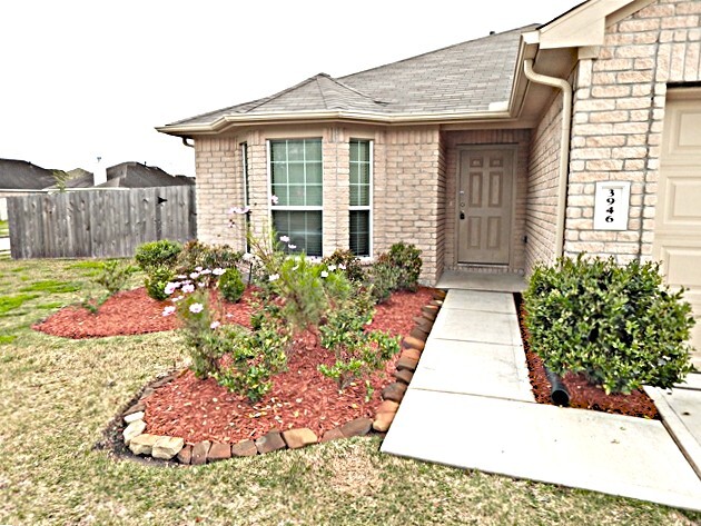 3946 Hawthorn Glen Ct in Fresno, TX - Building Photo - Building Photo