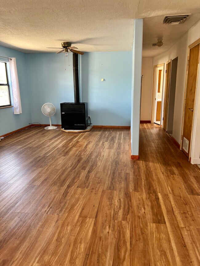 1317 Del Norte Blvd Rentals in Grants, NM