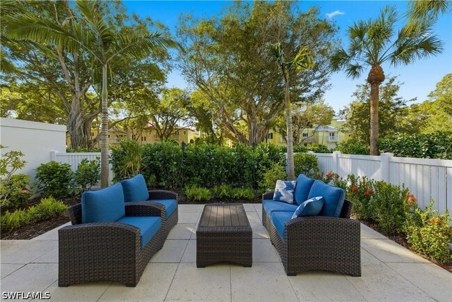 property at 341 3rd Ave S