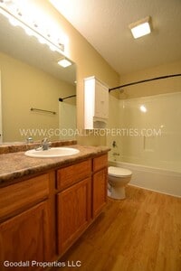 3023 SW Sharmin Ln photo'