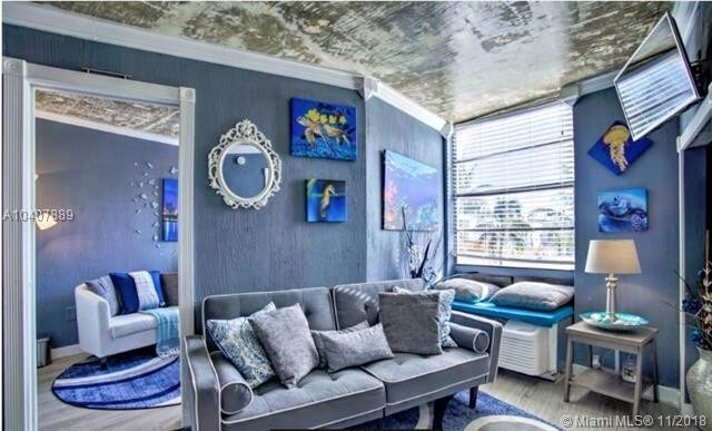 710 Washington Ave-Unit -325 in Miami Beach, FL - Building Photo - Building Photo