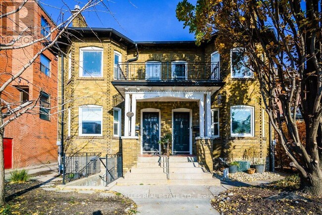 property at 18 Golfdale Rd