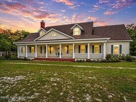 11940 Kirby Smith Rd in Orlando, FL - Building Photo