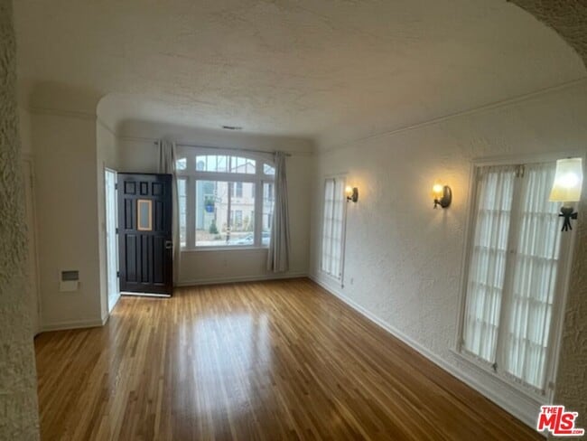 642 1/2 Maltman Ave in Los Angeles, CA - Building Photo - Building Photo