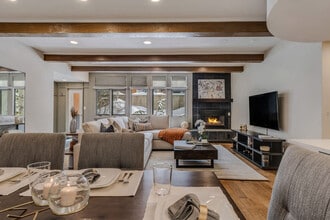 800 S Mill St in Aspen, CO - Building Photo - Building Photo