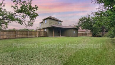 1319 Foster Ave in College Station, TX - Building Photo - Building Photo