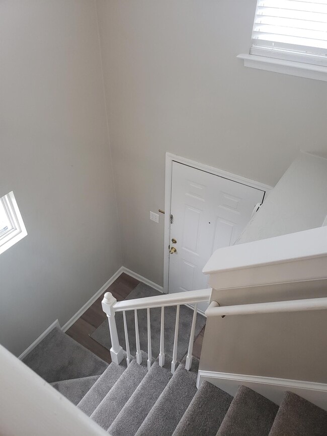 304 Fireweed Ct