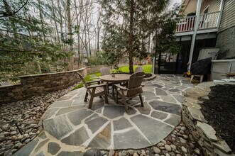 10 Lotus Ct in Greenville, SC - Building Photo - Building Photo