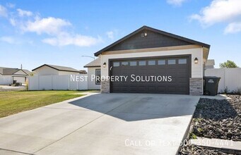 410 N Washington St in Moses Lake, WA - Building Photo - Building Photo