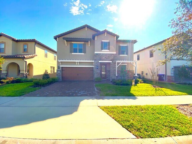 property at 11316 Lemon Lake Blvd