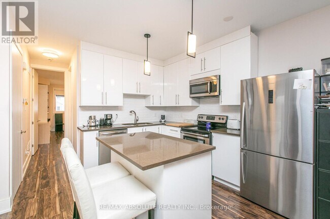 246-246 Westhaven Crescent in Ottawa, ON - Building Photo - Building Photo