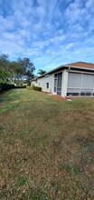 407 Crossfield Cir in Naples, FL - Foto de edificio - Building Photo