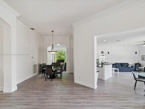 16305 NW 15th St in Pembroke Pines, FL - Building Photo - Building Photo