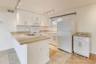 1707 Shore Line Dr in Alameda, CA - Building Photo - Building Photo