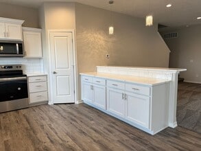 10716 N 194th St in Waverly, NE - Building Photo - Building Photo