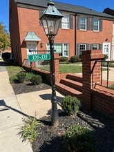 321 Hanover Arms Ct in Winston-Salem, NC - Building Photo - Building Photo