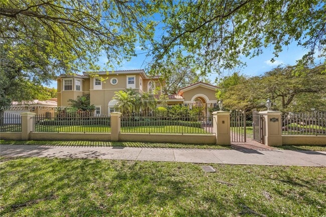 property at 6200 Granada Blvd