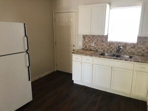 1704 Sam Wilson St-Unit -1706-2 in Houston, TX - Building Photo - Building Photo