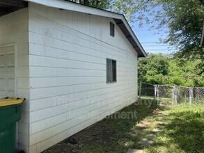 10203 Trio Ln in St. Louis, MO - Building Photo - Building Photo