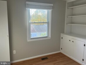 3111 Ellenwood Dr in Fairfax, VA - Building Photo - Building Photo