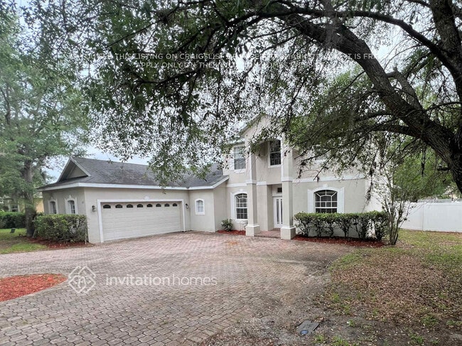 627 Errol Pkwy in Apopka, FL - Foto de edificio - Building Photo