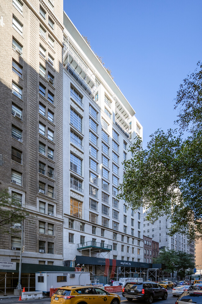 109 E 79th St in New York, NY - Building Photo - Building Photo