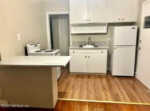 1746 Ingleside Ave in Jacksonville, FL - Building Photo - Building Photo