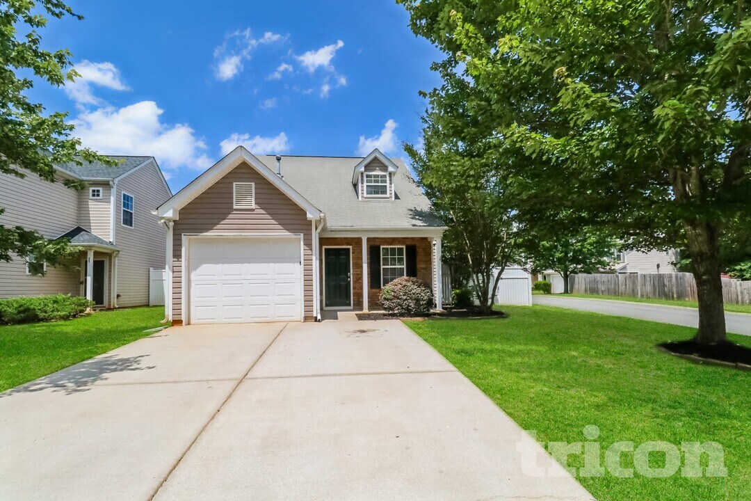 3097 Teton Dr in Gastonia, NC - Building Photo