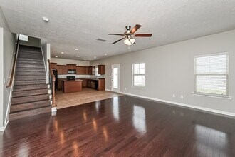 1112 Moonriver Cove in Nashville, TN - Foto de edificio - Building Photo