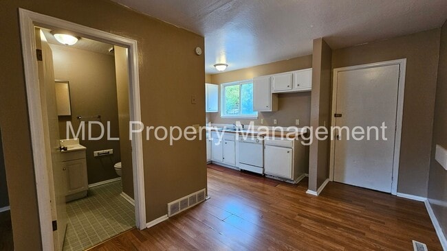 property at 412 N Charles St