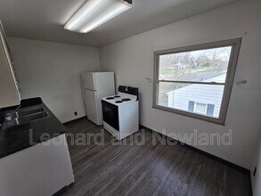 576 Harding Rd in Zanesville, OH - Building Photo - Building Photo