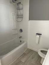 233 W Locust St in Dekalb, IL - Building Photo - Building Photo