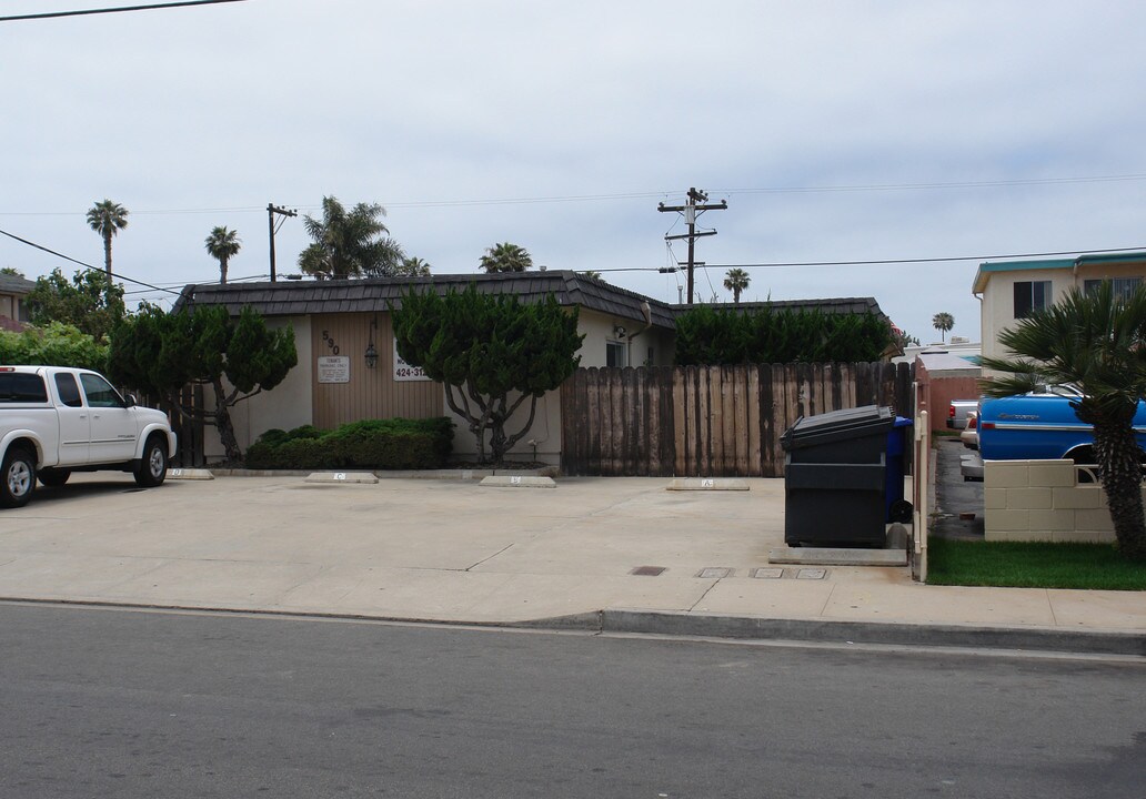 590 7th St in Imperial Beach, CA - Building Photo