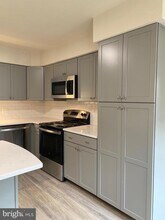 300 Claiborne Ave in Fredericksburg, VA - Building Photo - Building Photo