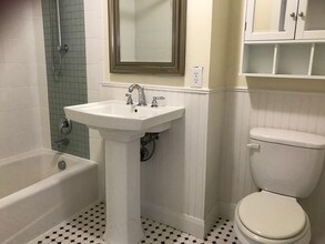 554 E Commonwealth Ave in Salt Lake City, UT - Building Photo - Building Photo