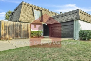 13128 Green Valley Dr in Oklahoma City, OK - Building Photo