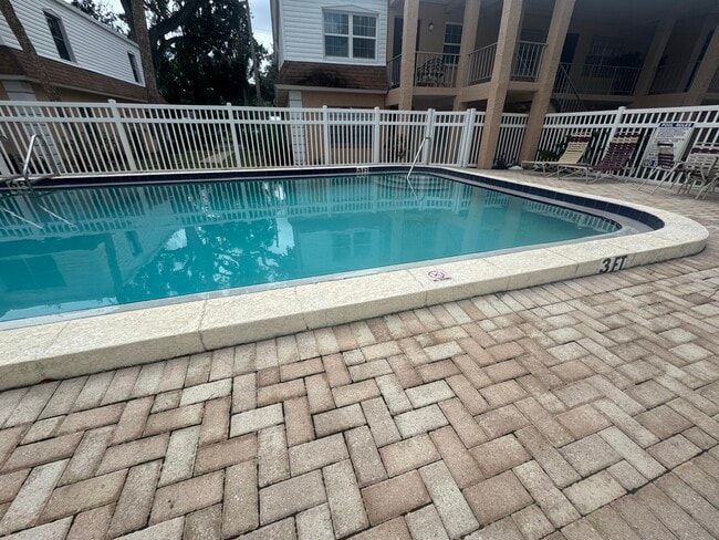 4725 Christa Ct, Unit Habana Park Condominiums in Tampa, FL - Building Photo - Building Photo