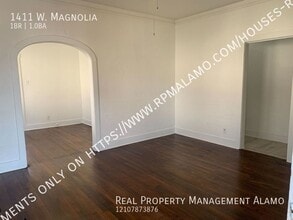 1411 W Magnolia Ave in San Antonio, TX - Building Photo - Building Photo