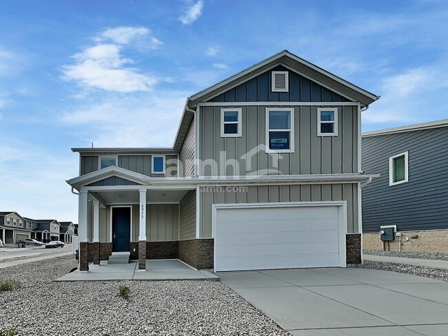 property at 8972 Royal Ln